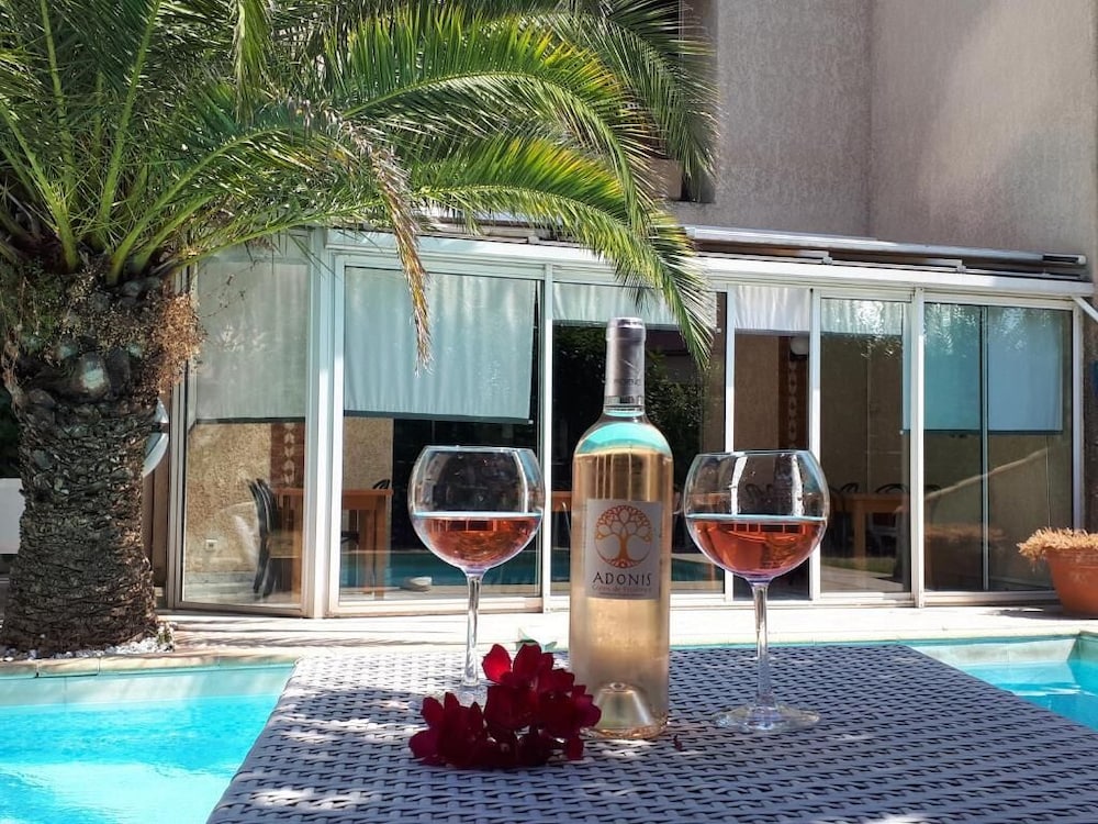 Adonis Arc Hotel Aix 37/68
