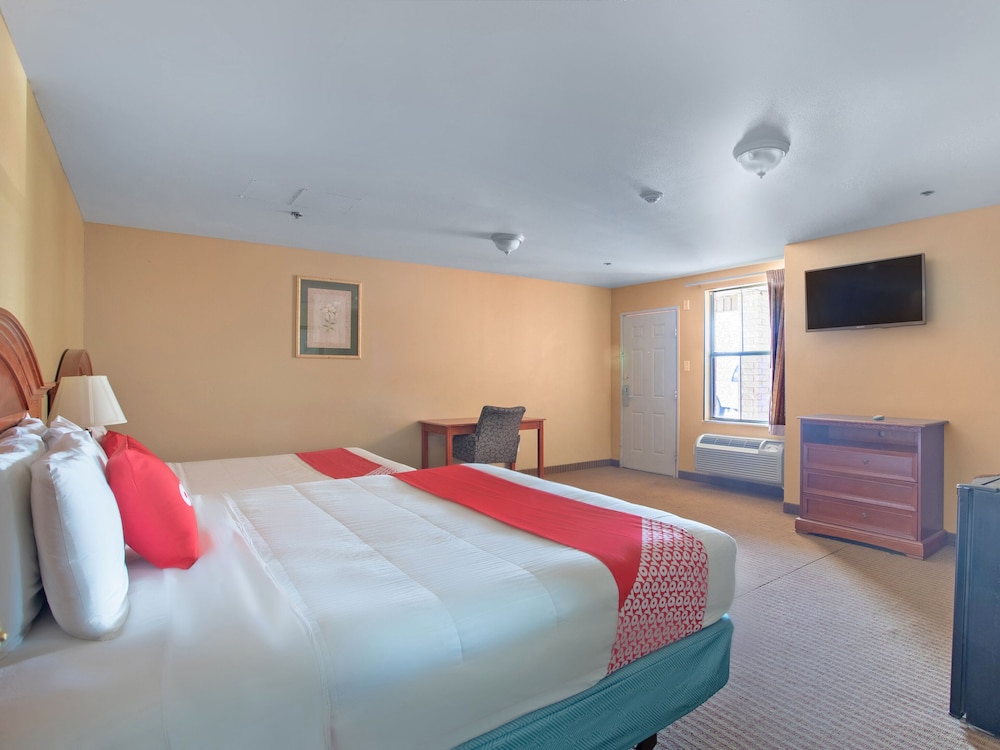 Rodeway Inn 3/22