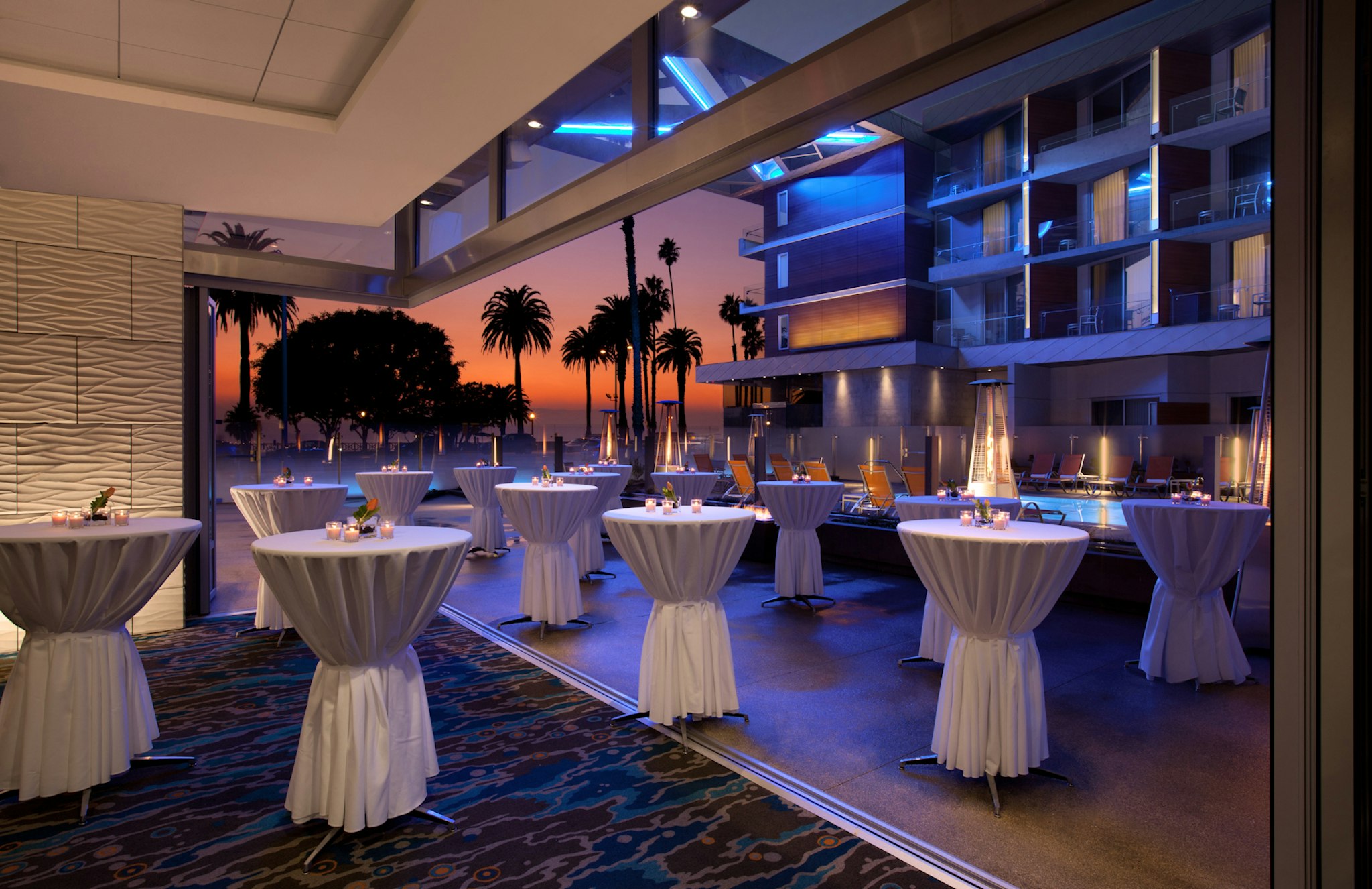 Shore Hotel 40/50