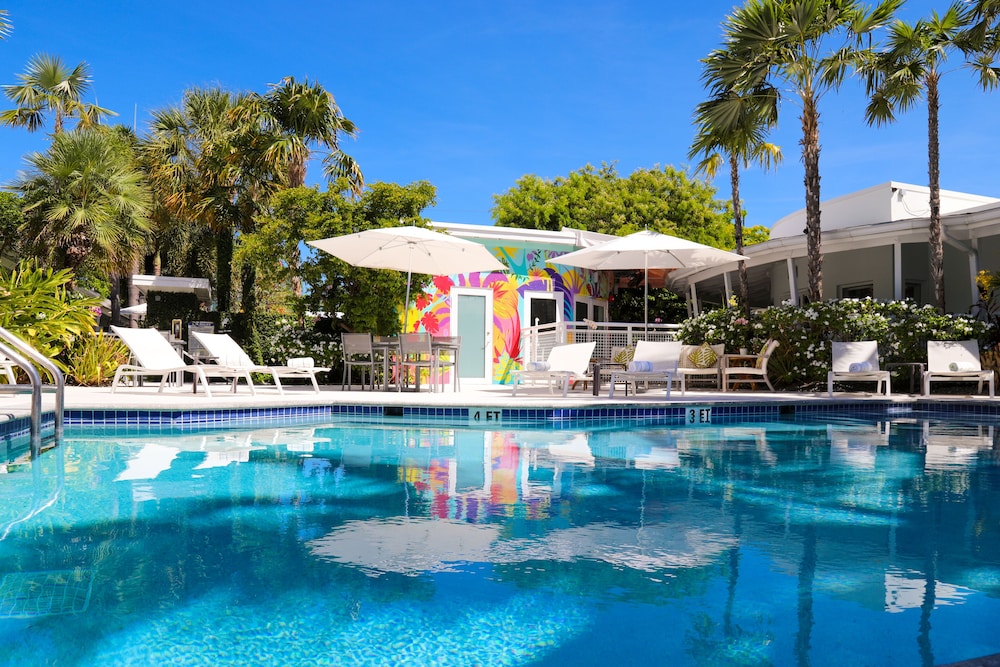 Orchid Key Inn 56/67
