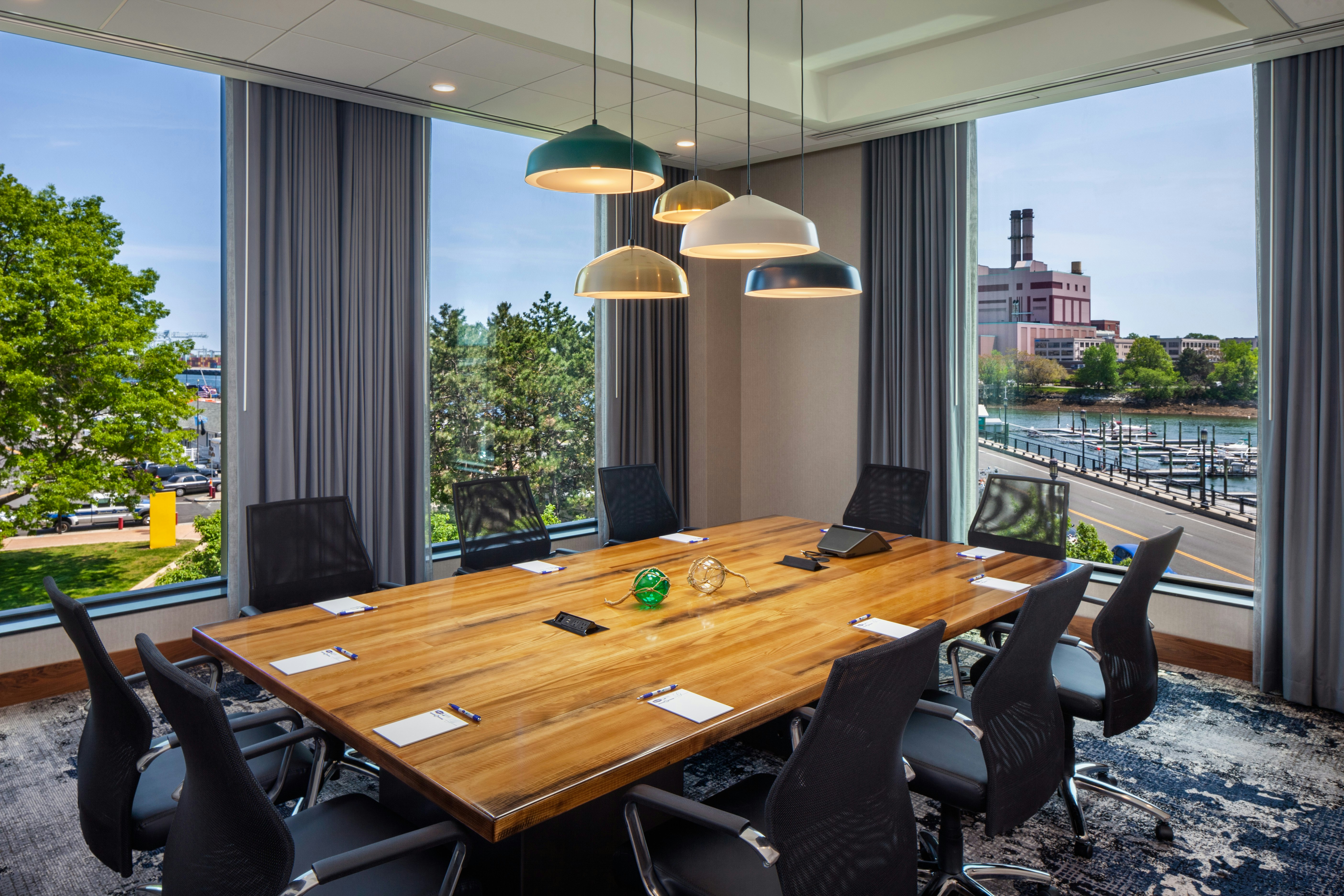 Homewood Suites By Hilton Boston Seaport Ma 27/31