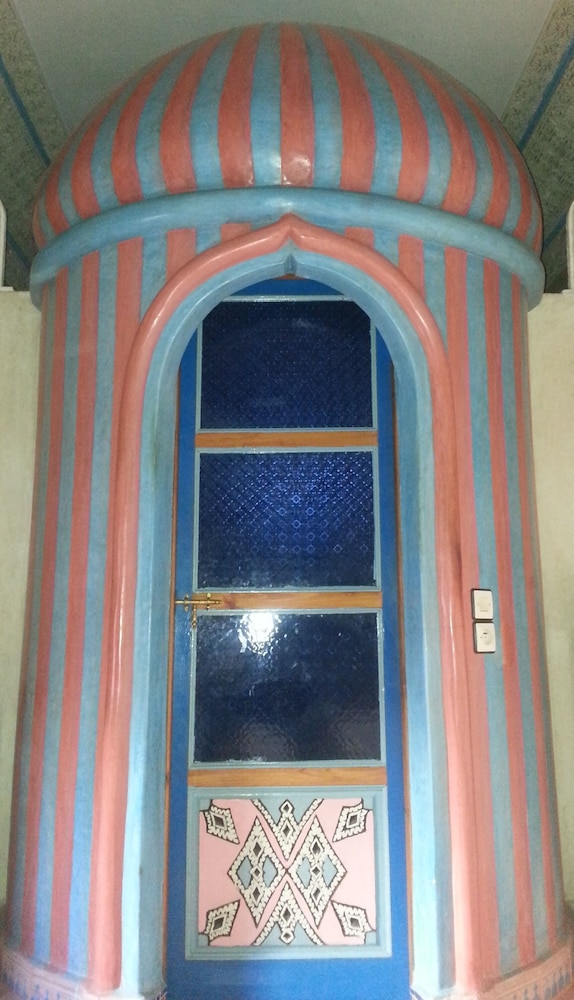 Riad Puchka 6/50