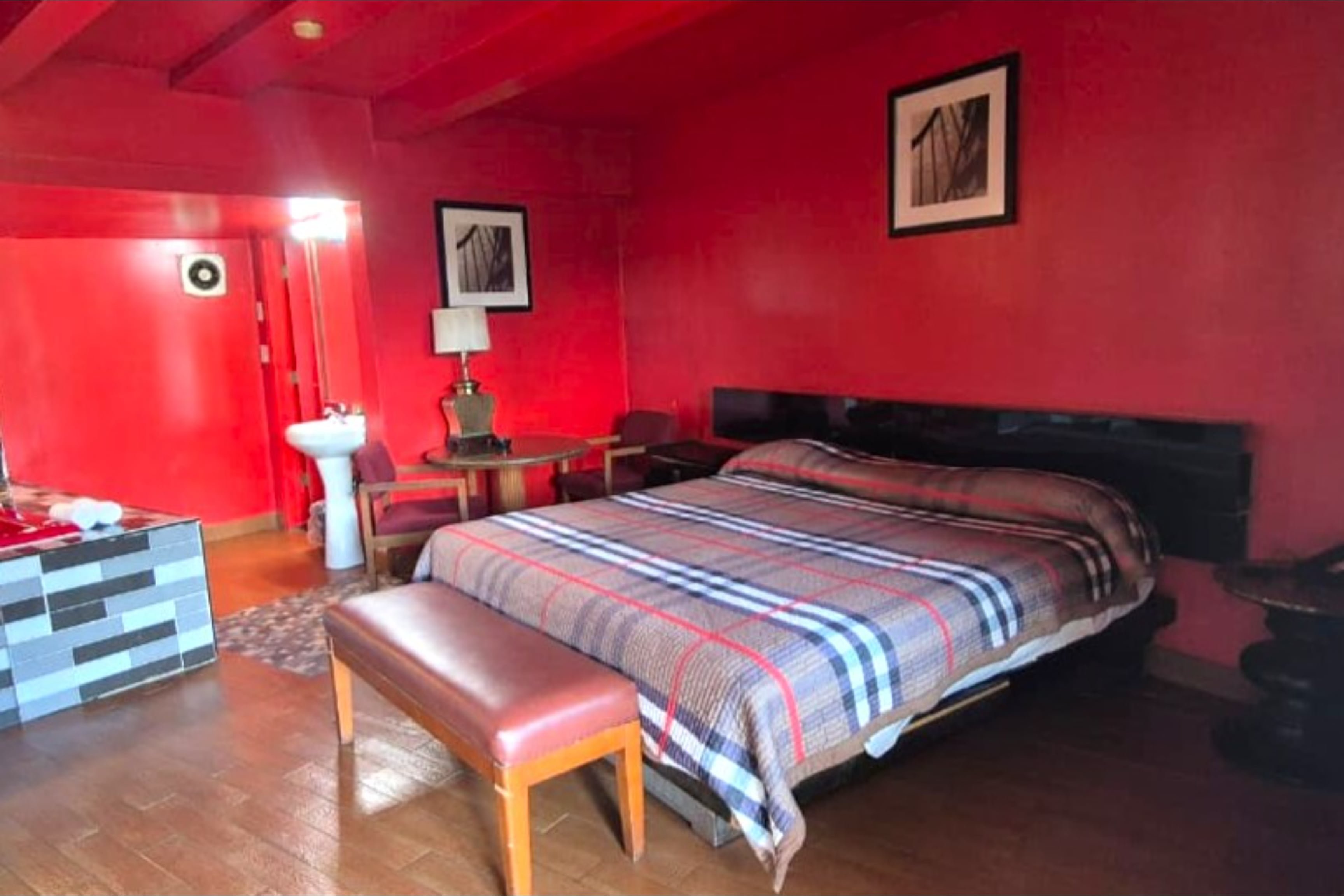 Saratoga Motel By Capital O Chicago Midway IL US 12 39/63