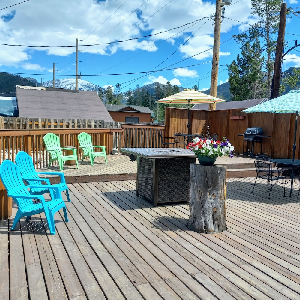 Lone Eagle Lodge 16/66