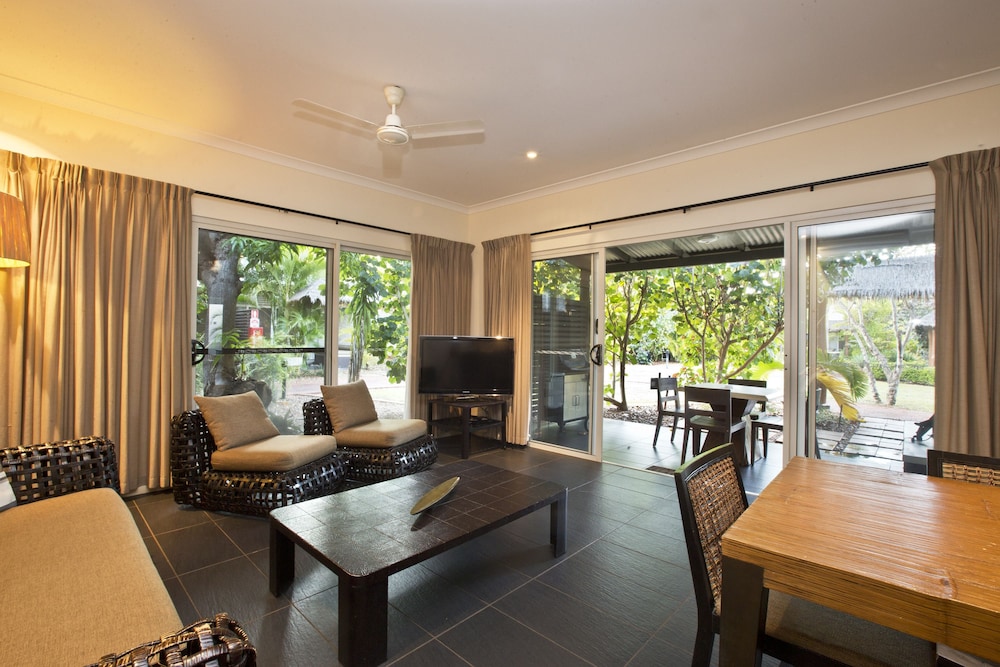 Mantra Frangipani Broome 33/57