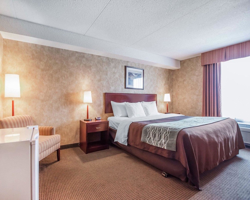 Comfort Inn Sturgeon Falls 11/40