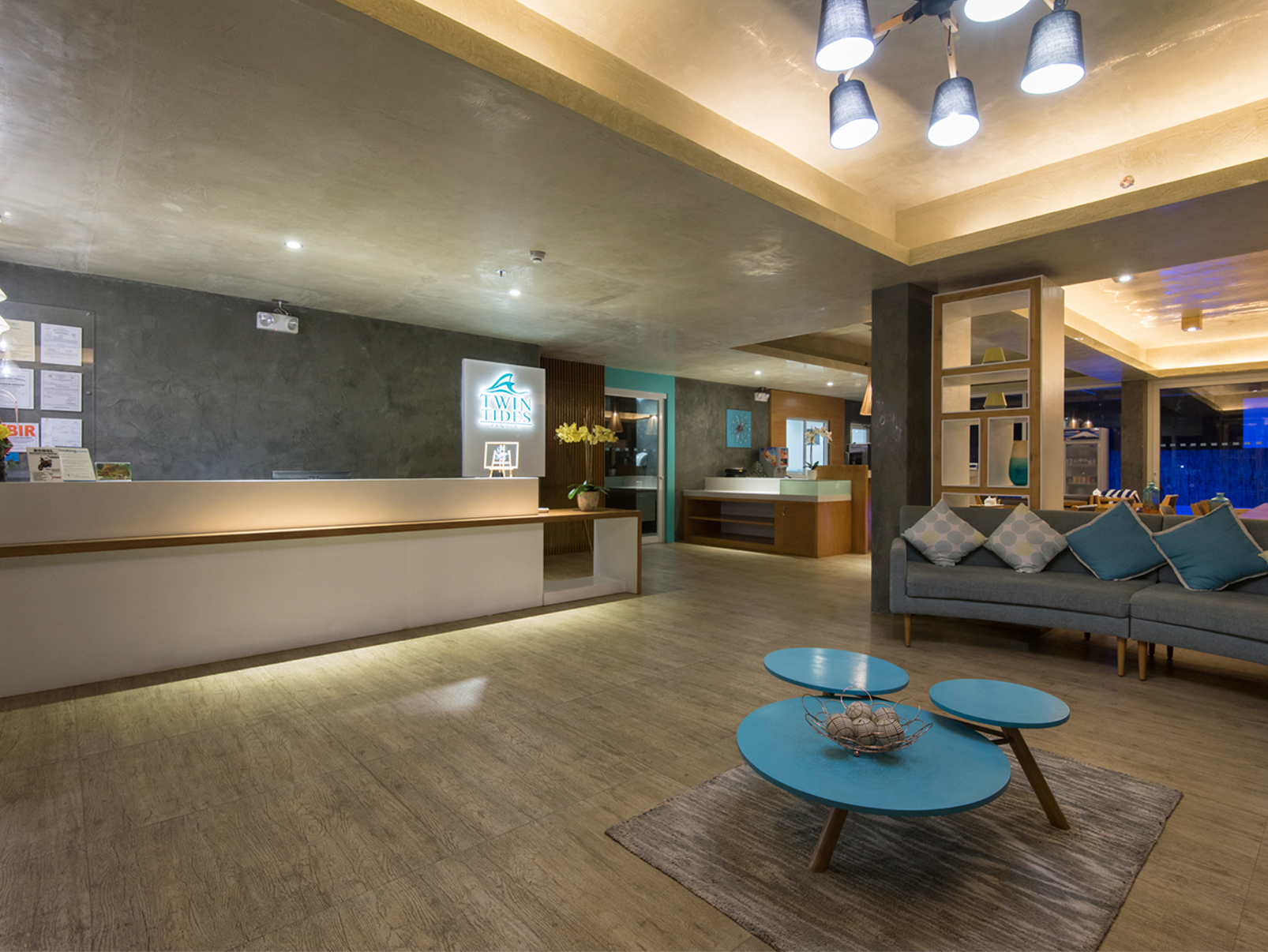 Twin Tides Panglao 3/15