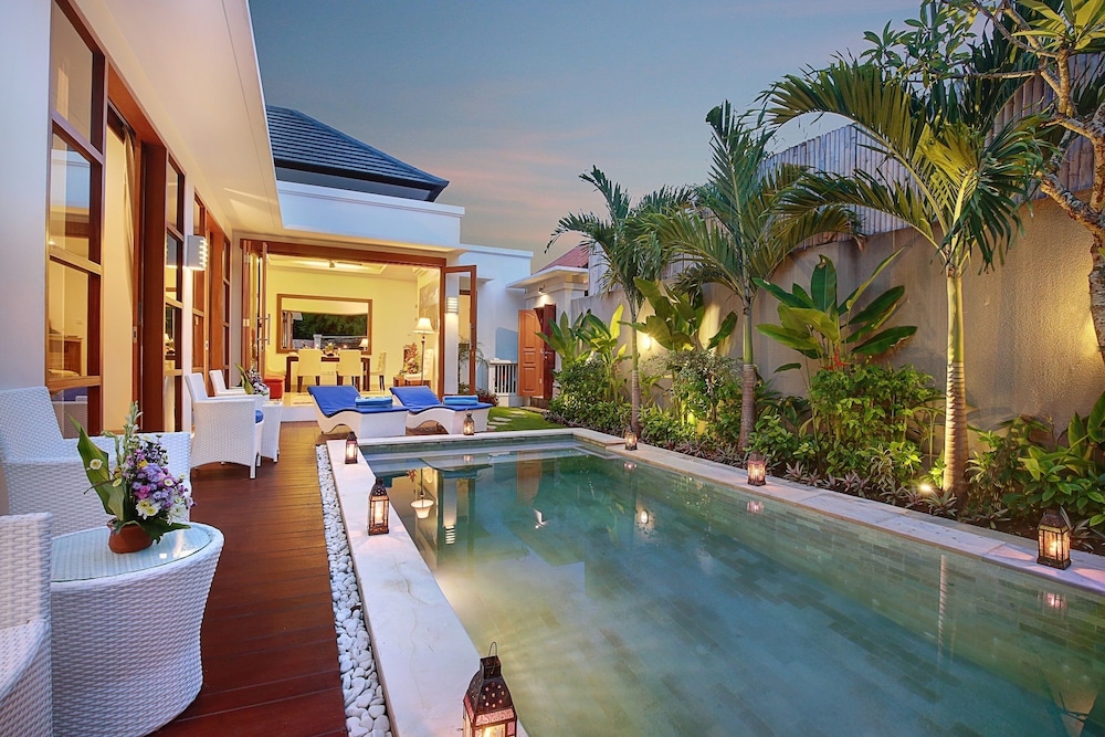 Villa Bali Asri 65/73