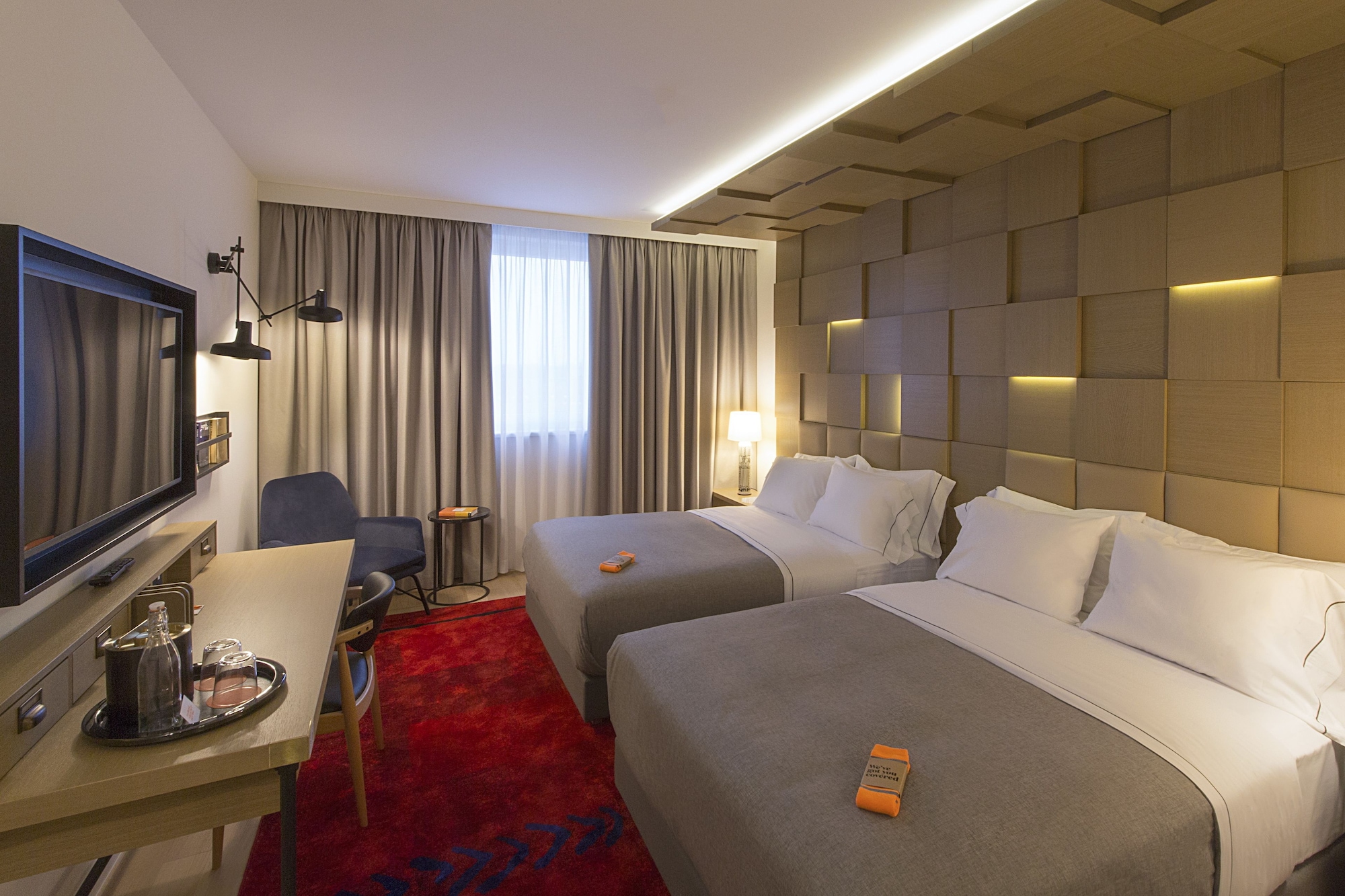 room, 2 double beds