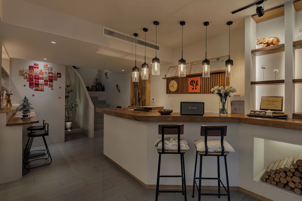 Yueshang Yunshe Boutique Hotel 63/71