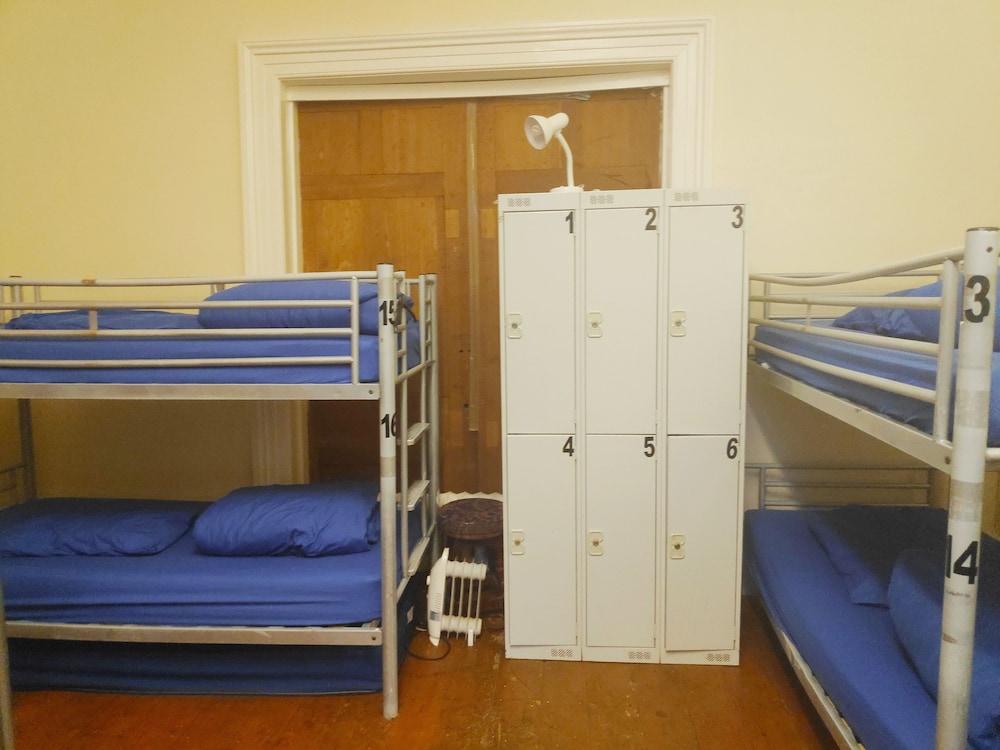 Embassie Backpackers Liverpool 31/41