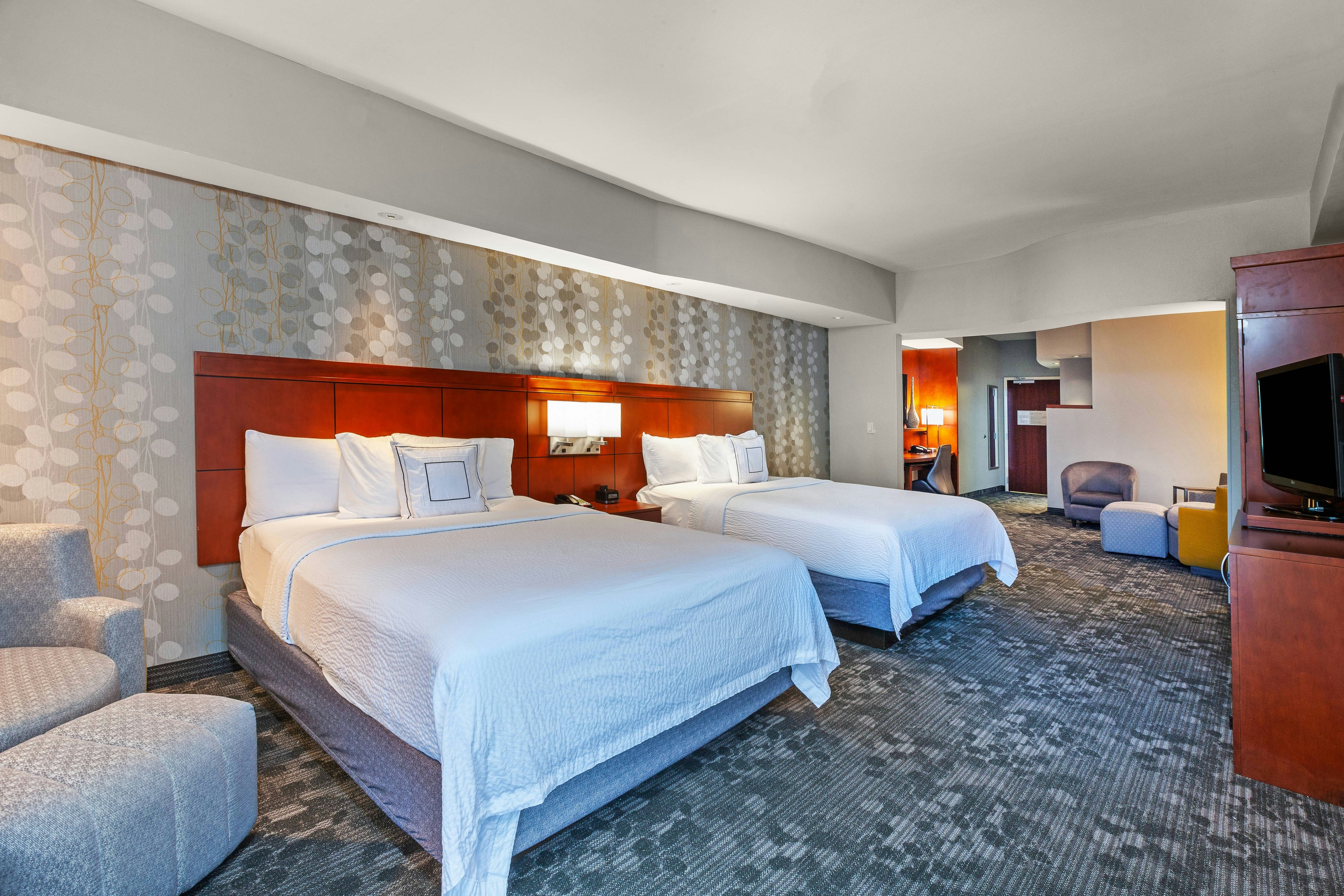 Courtyard Tulsa Woodland Hills 17/56