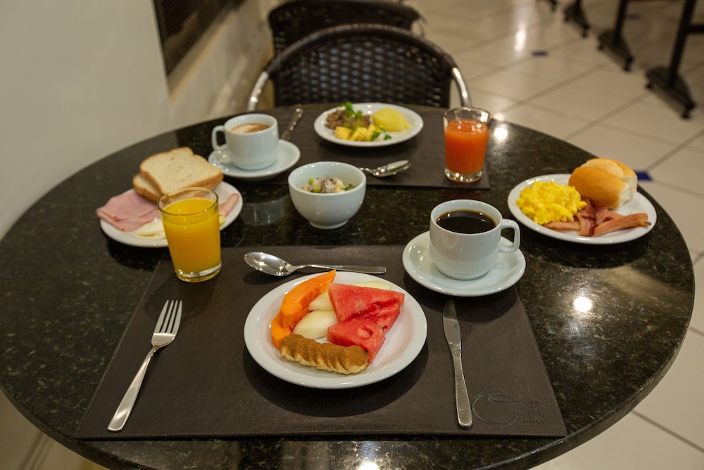 Slaviero Hotel Londrina Flat 44/50