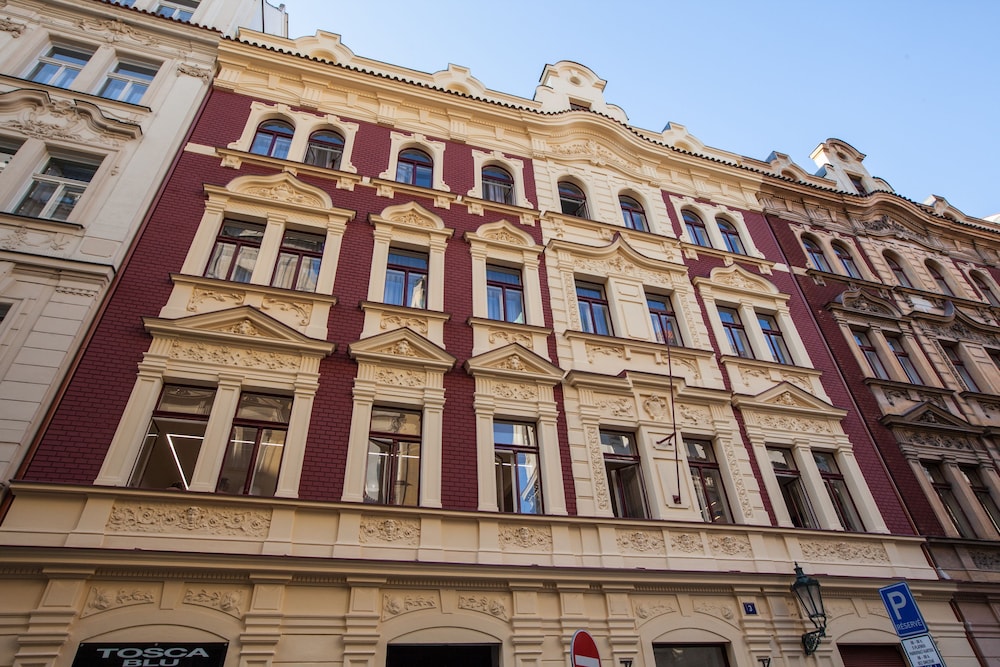 Gorgeous Prague Rooms 1/60