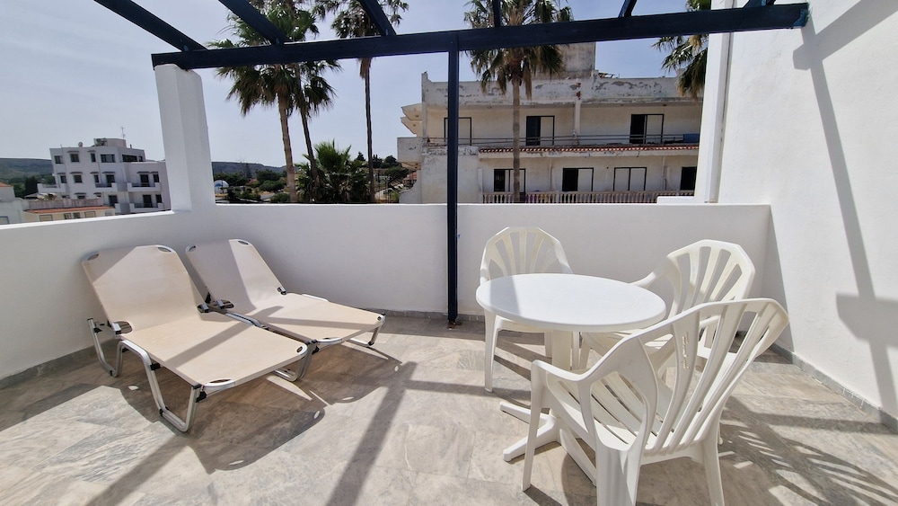 Kaloxenia Apartments 23/50