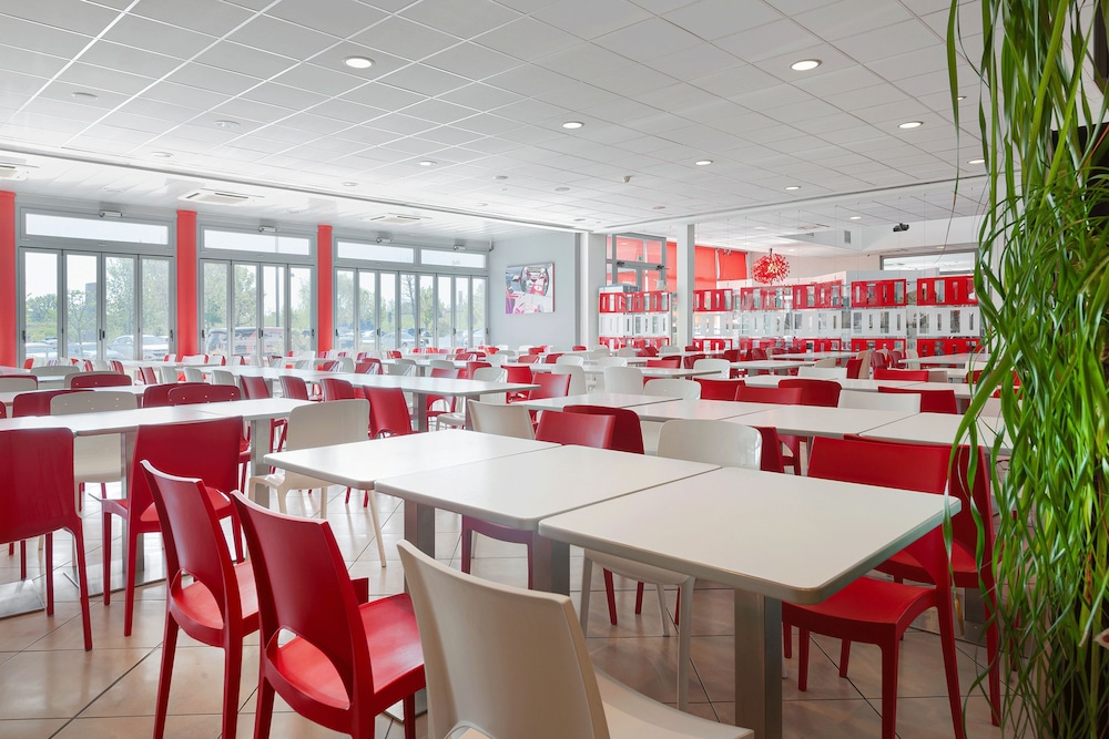 Maranello Village 45/70