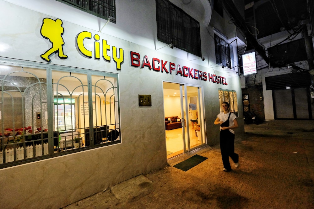 City Backpackers Hostel 36/40