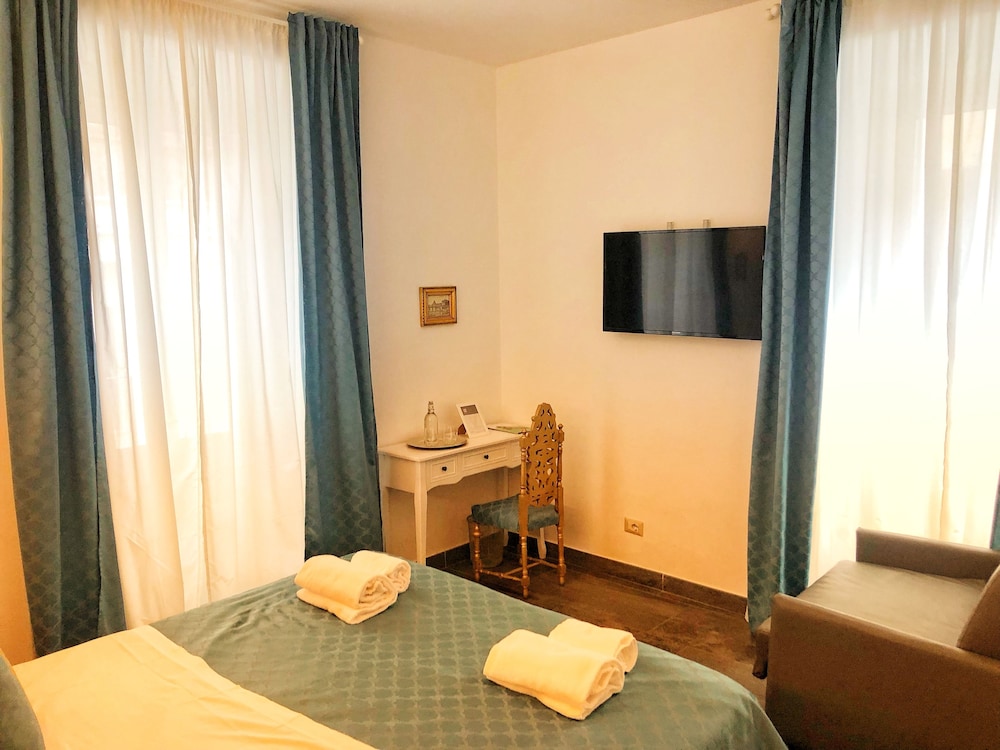 Art Atelier Borgo 36/50