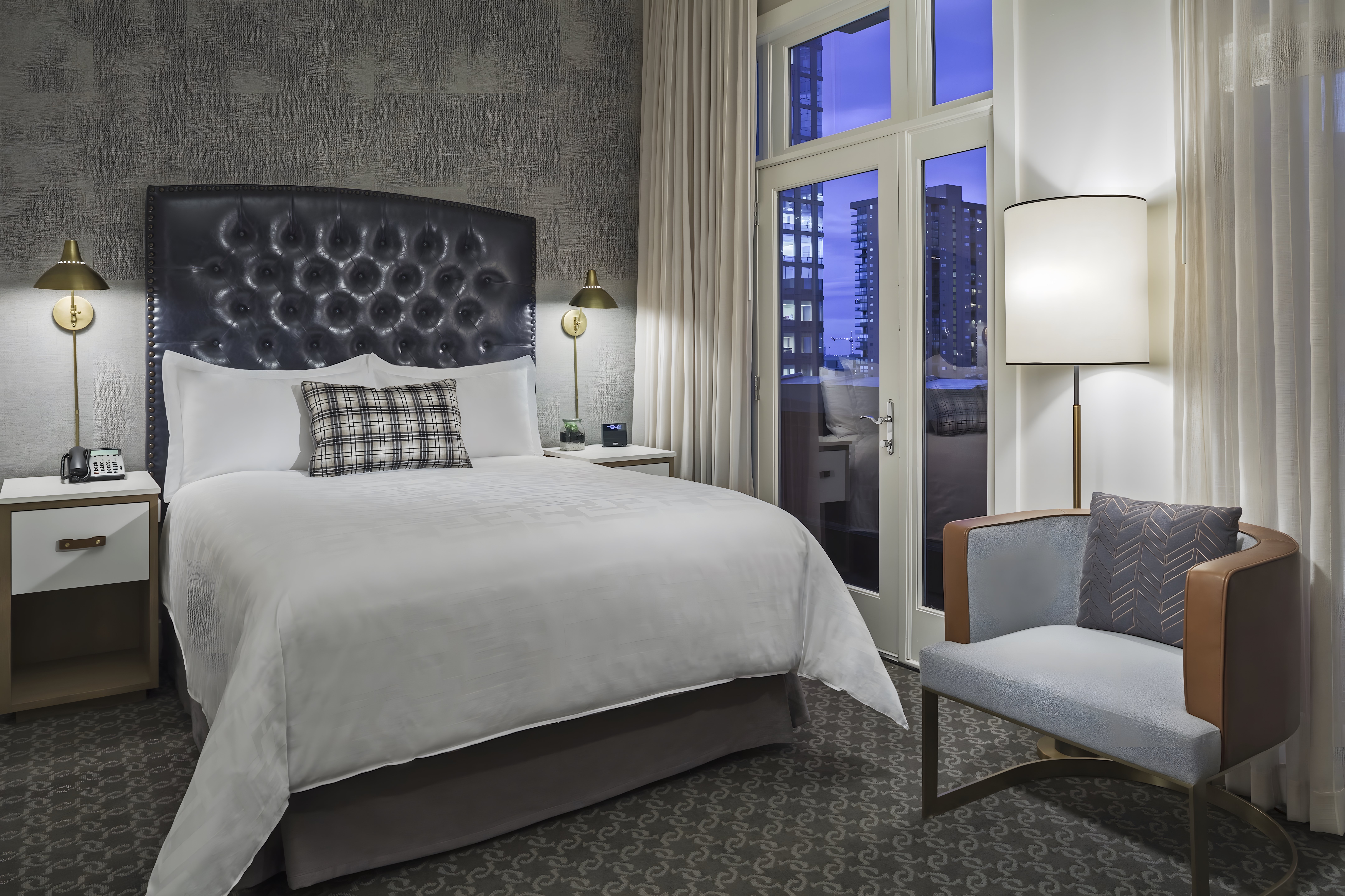 Hotel Teatro 24/75