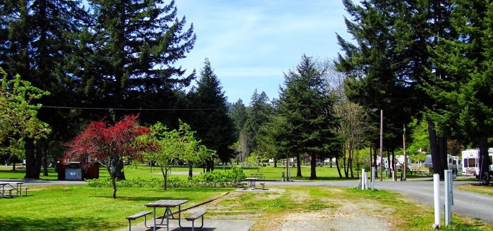 Redwood Meadows RV Resort and Cabins 9/13