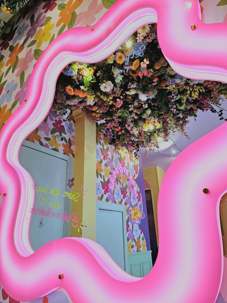 Hotel La Petite Rosa 39/50