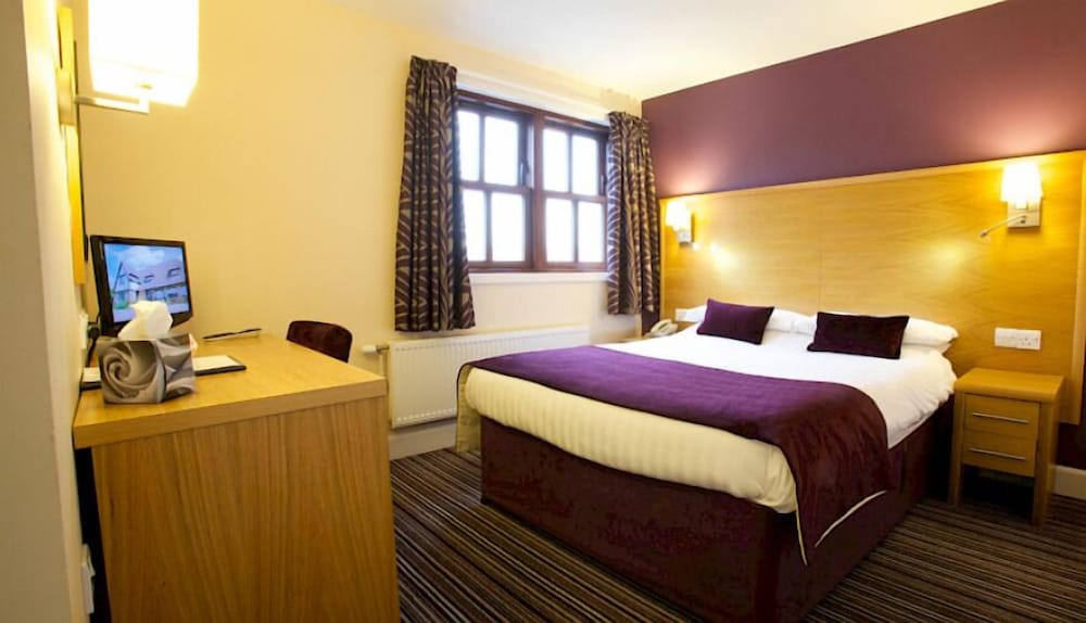 Ayre Hotel 12/40