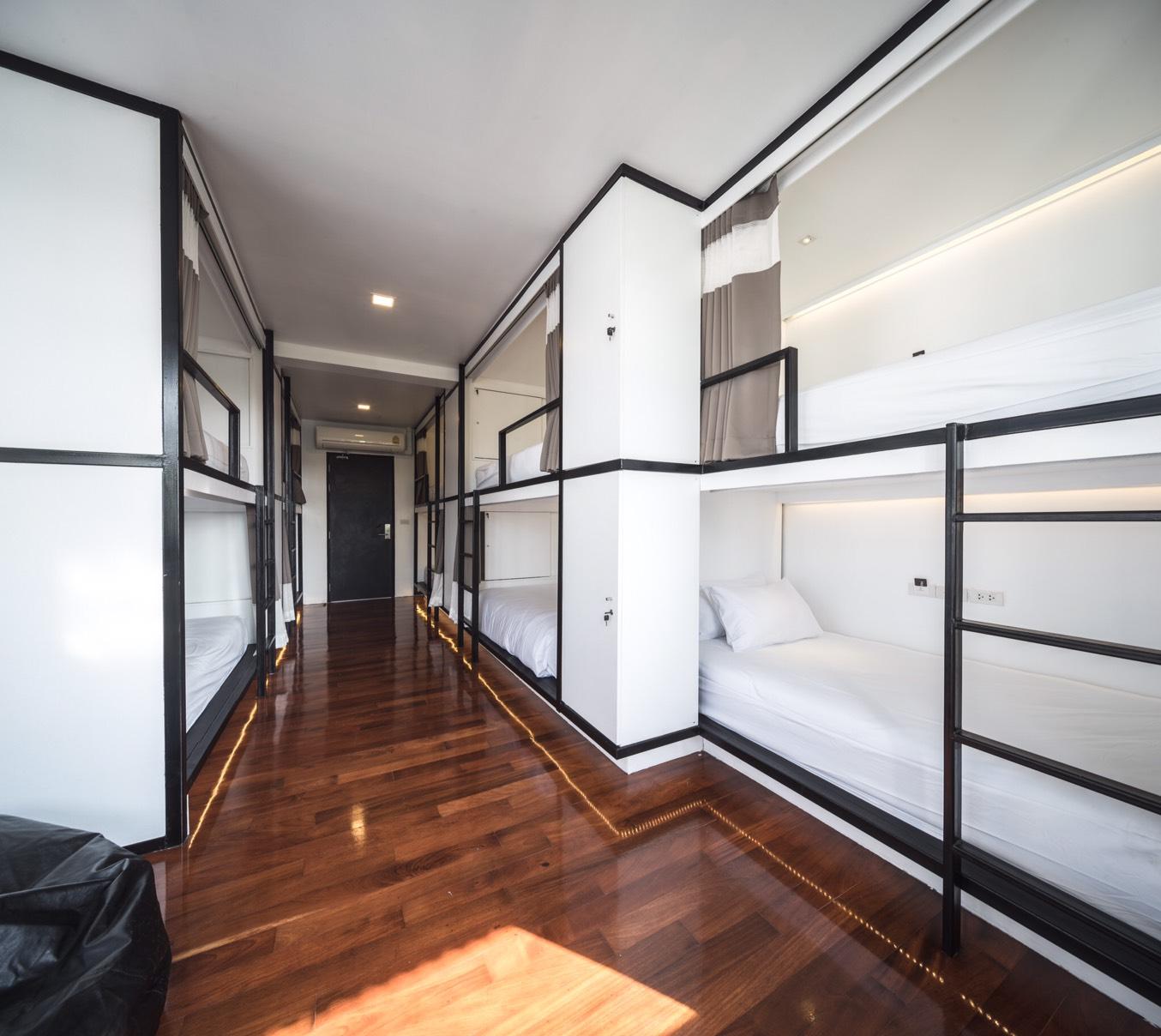 Female Dorm, Female Only, 10 Beds