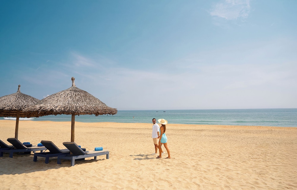 Wyndham Royal Beachfront Resort & Spa Hoi An Danang 56/59