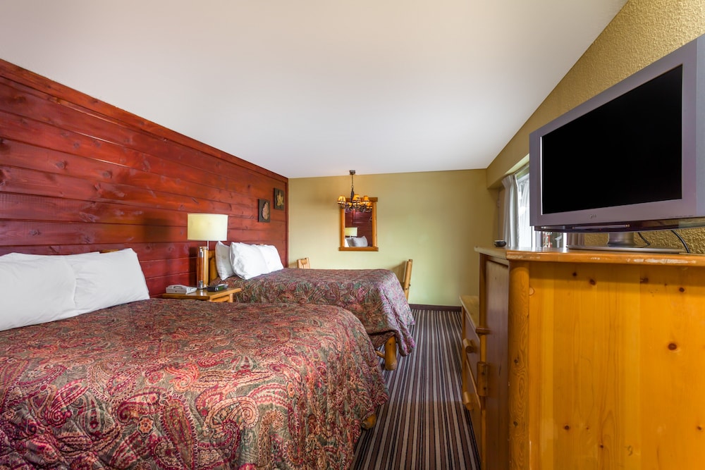 Lodge At Mill Creek 12/23