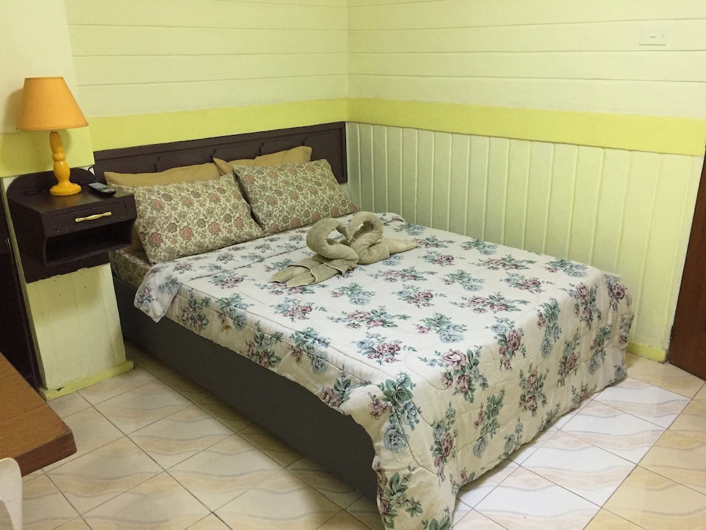 Hayward Travel Inn 21/55