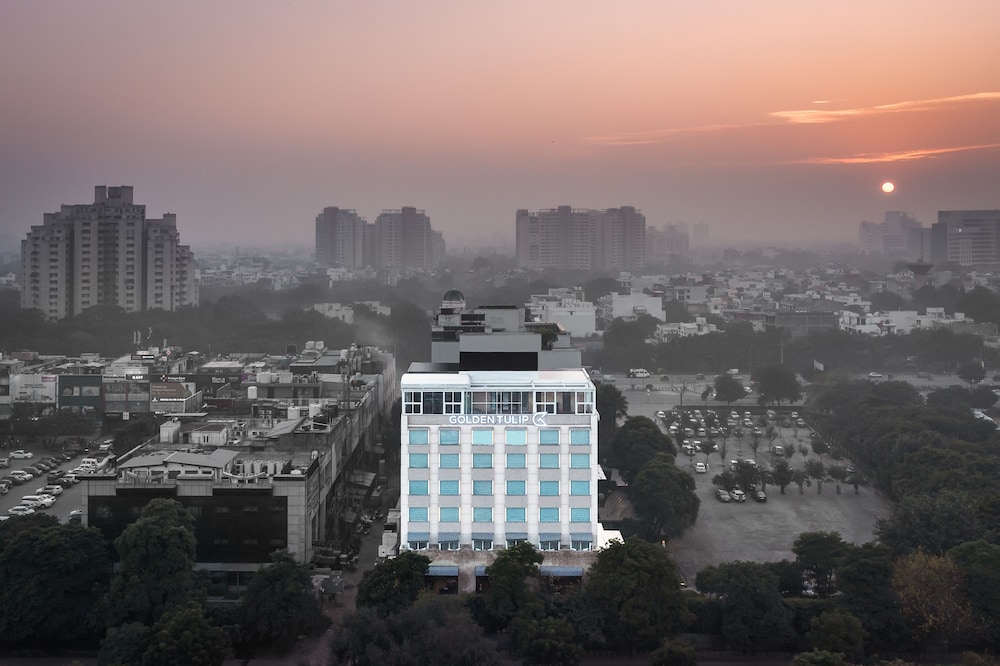 Golden Tulip Gurgaon - Sector 29 3/45