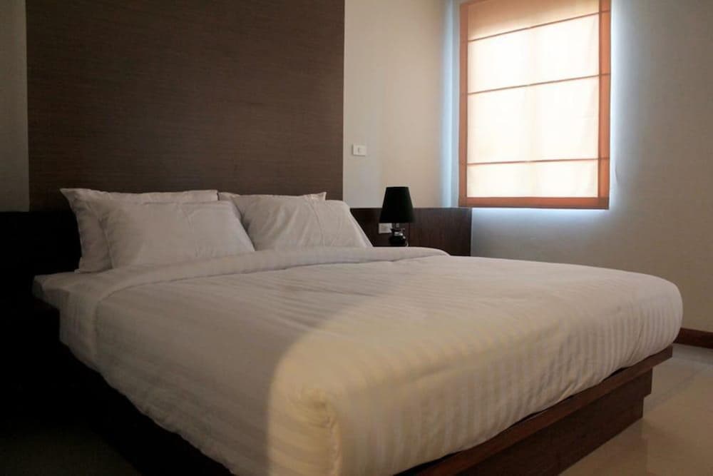 The Little Nest Hotel 14/49