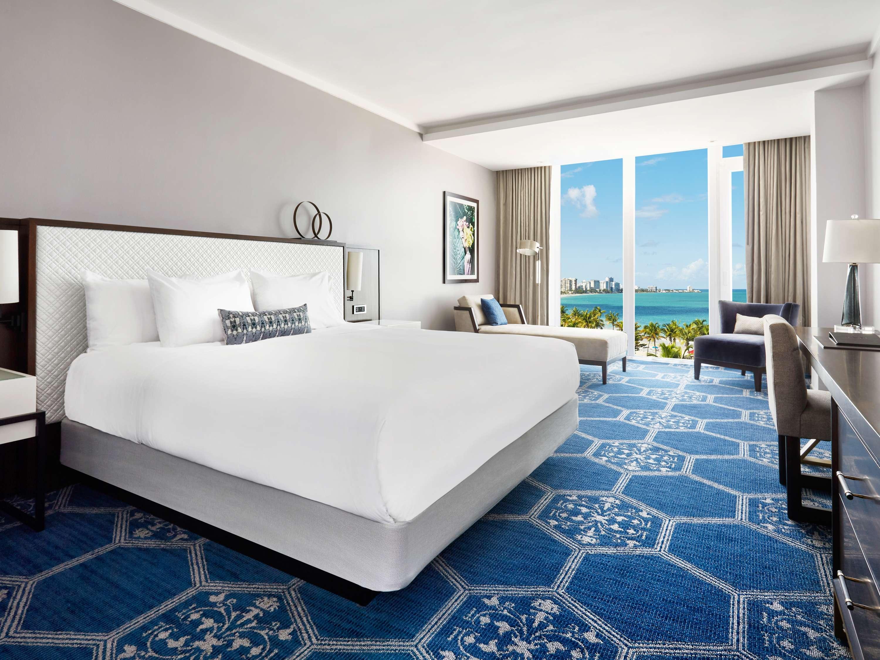 Deluxe, King Bed, Partial Ocean View, Grand Tower، Fairmont El San Juan Hotel 5/10