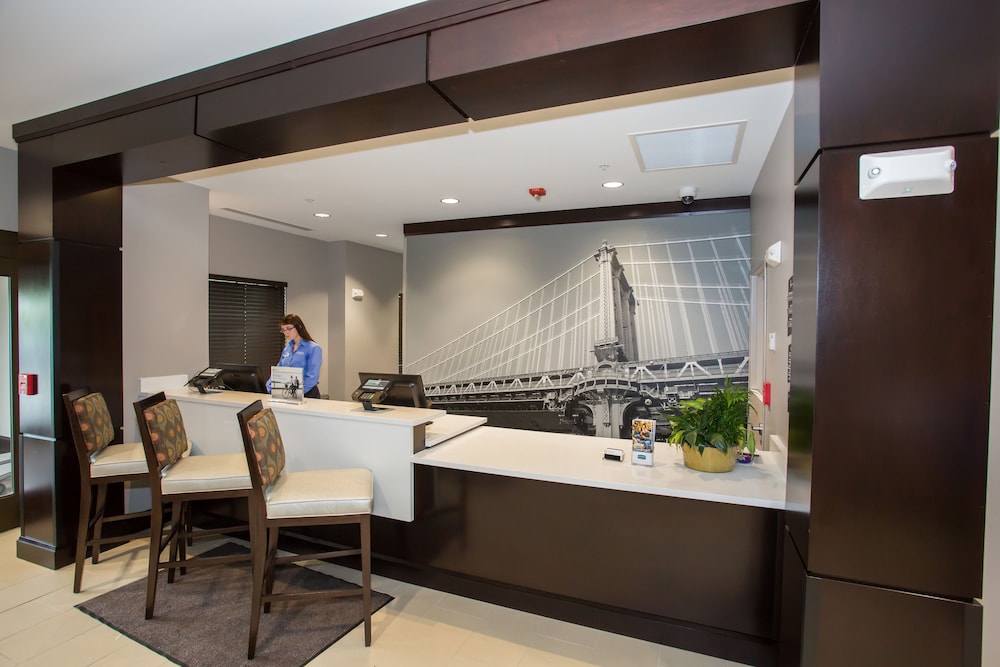 STAYBRIDGE SUITES MIAMISBURG 62/78