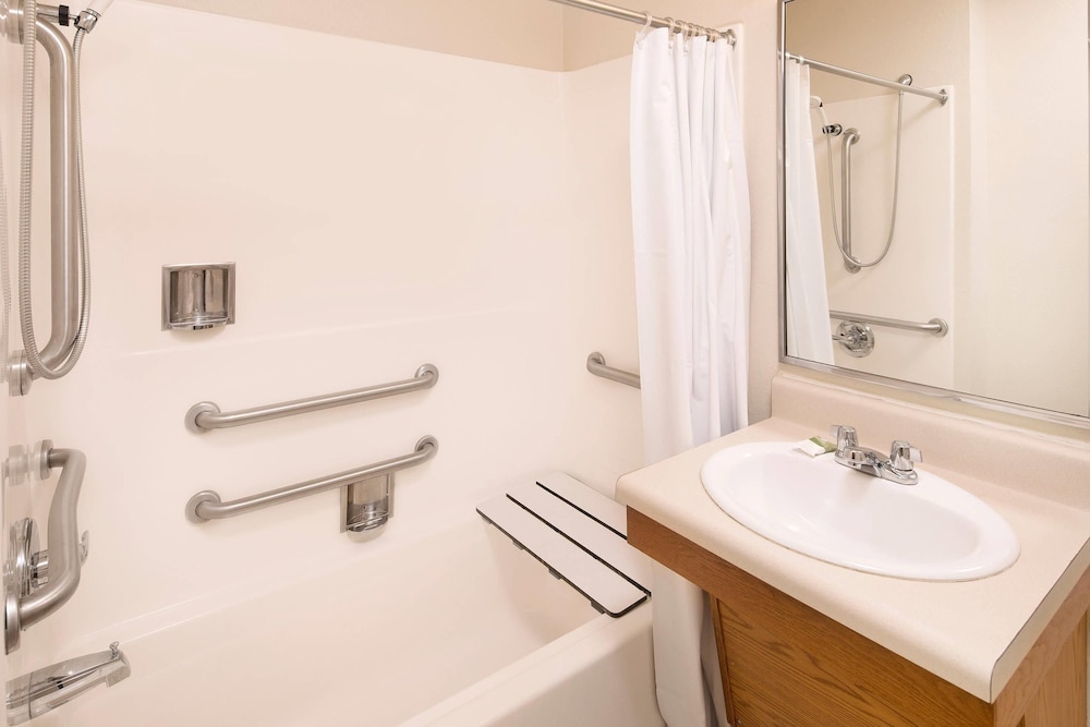 WoodSpring Suites Charlotte Gastonia 37/39