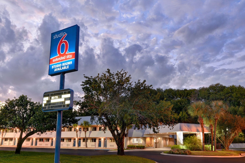 Studio 6 Extended Stay - Jacksonville, FL - Baymeadows 25/36