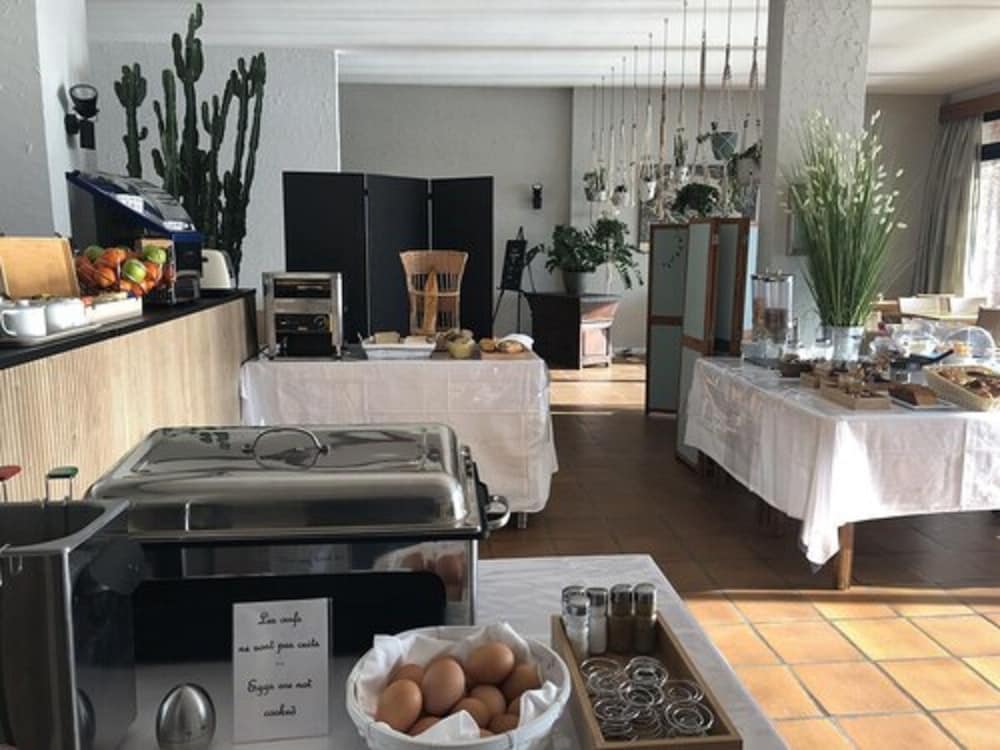 Hotel Alivi 4/29
