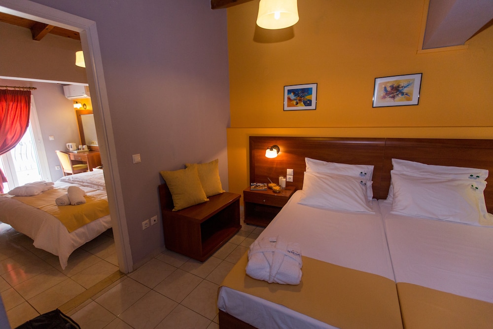 Mirabel City Center Hotel 9/50