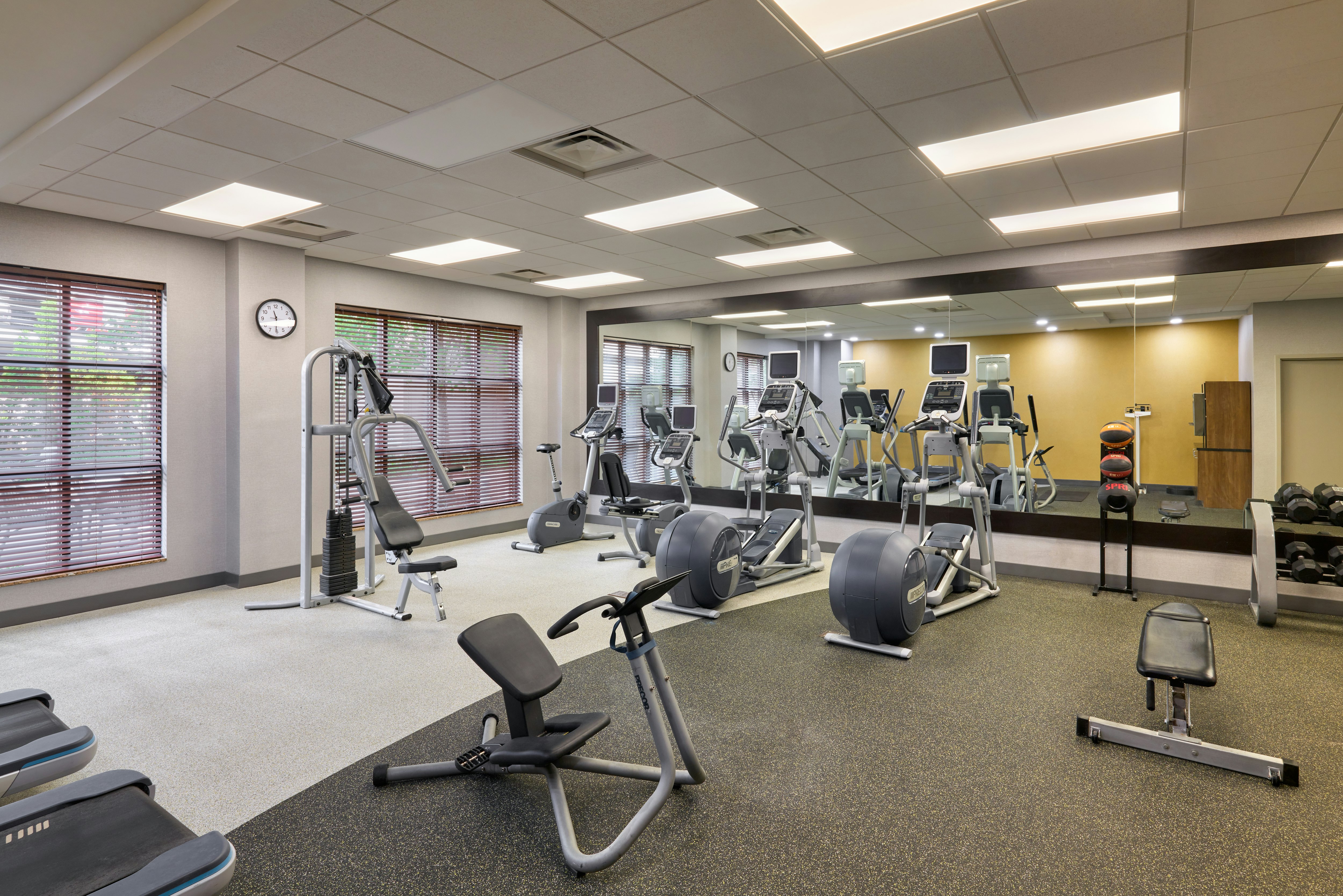 Hilton Garden Inn Bloomington, IN 35/78