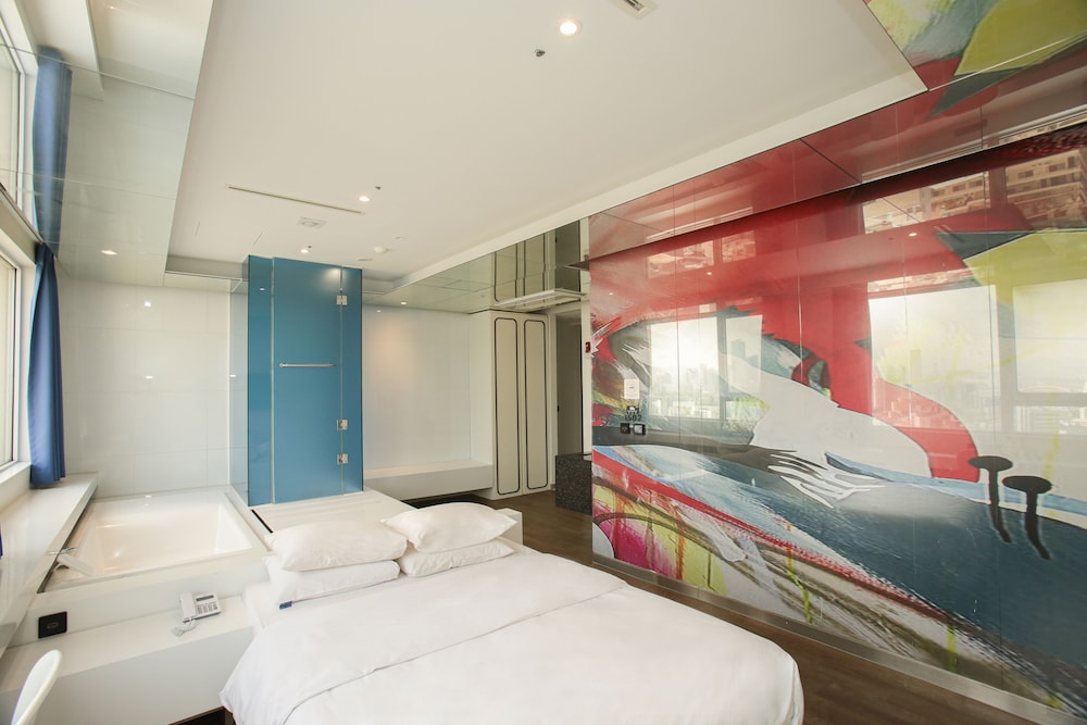 Hotel The Designers Hongdae 37/80