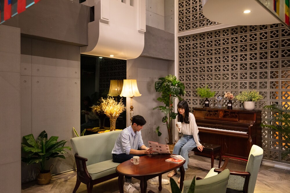 Cho Hotel 3 31/50