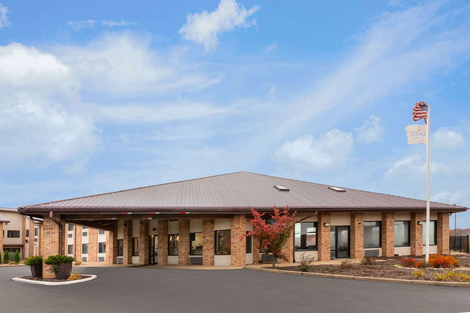 Baymont By Wyndham Warrenton 3/16