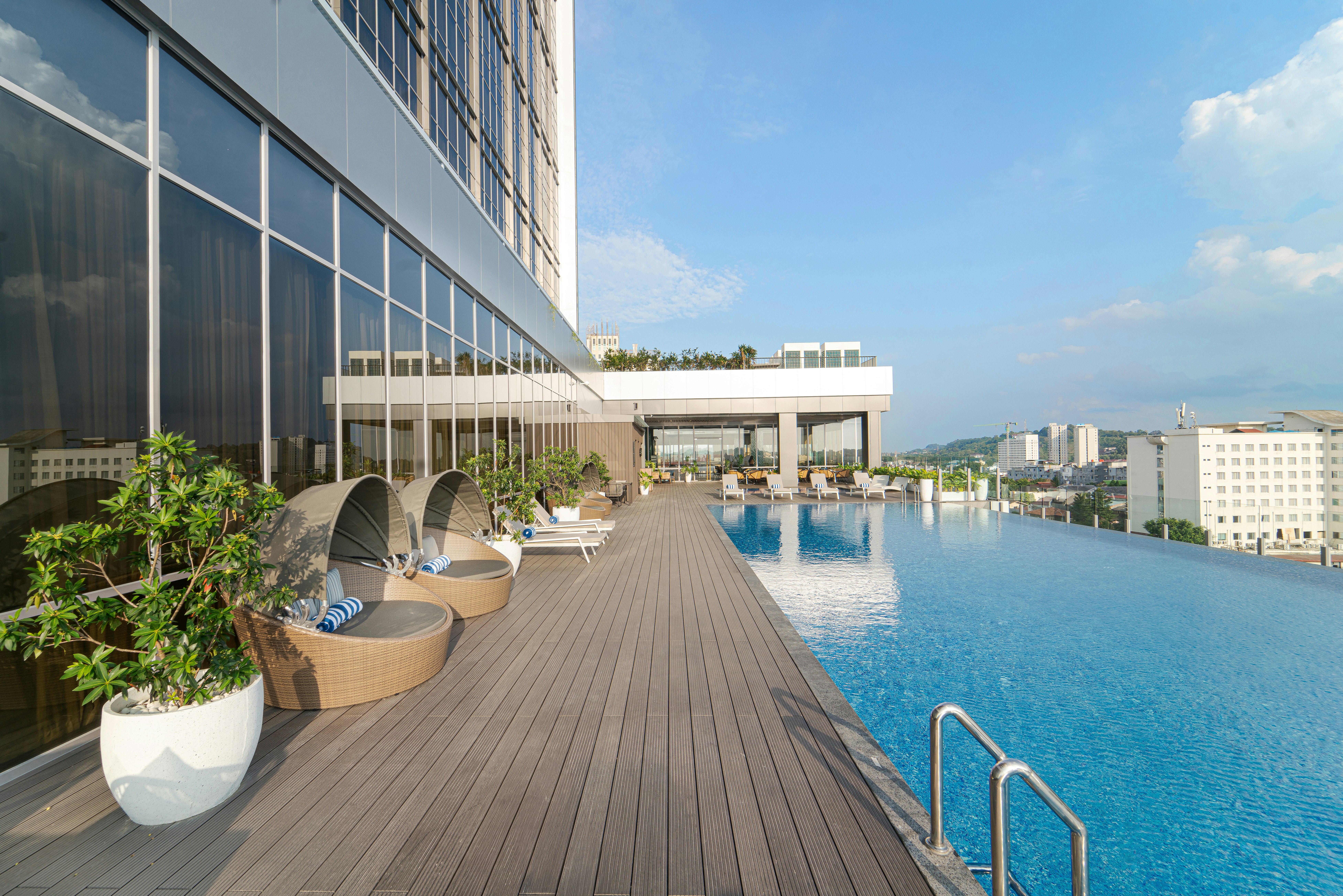 Oakwood Hotel and Apartments Grand Batam 23/24