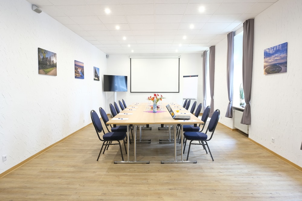 TOP Hotel Hohenstaufen 50/57