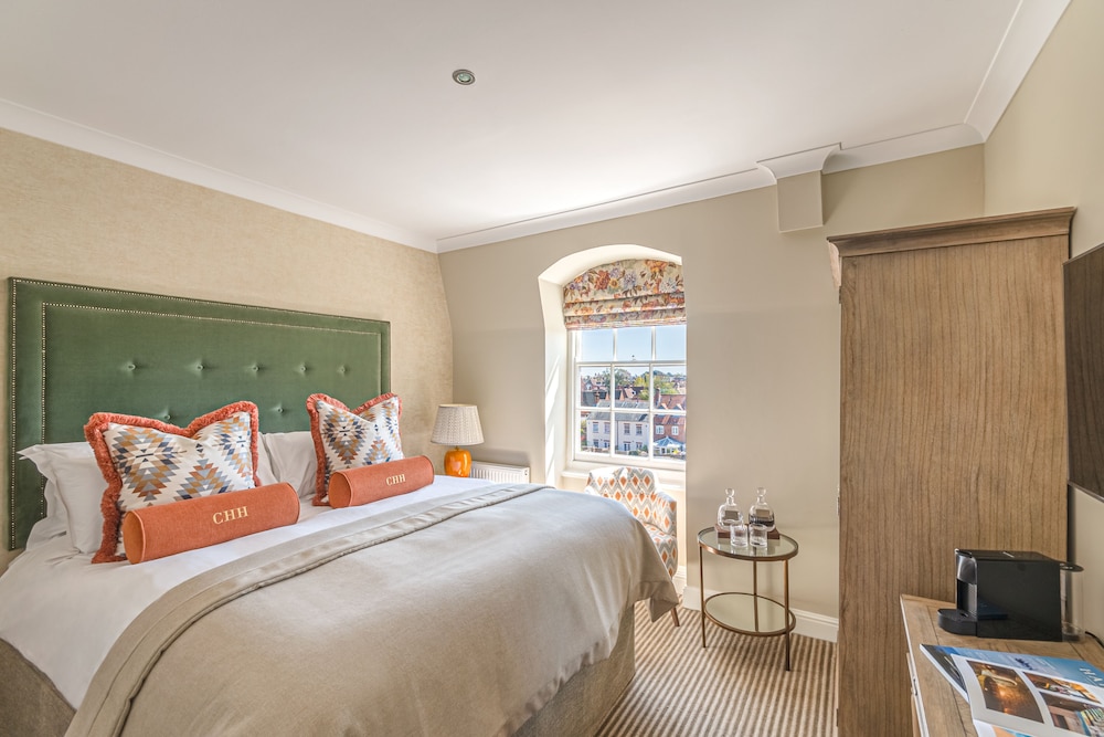 Chichester Harbour Hotel 20/72