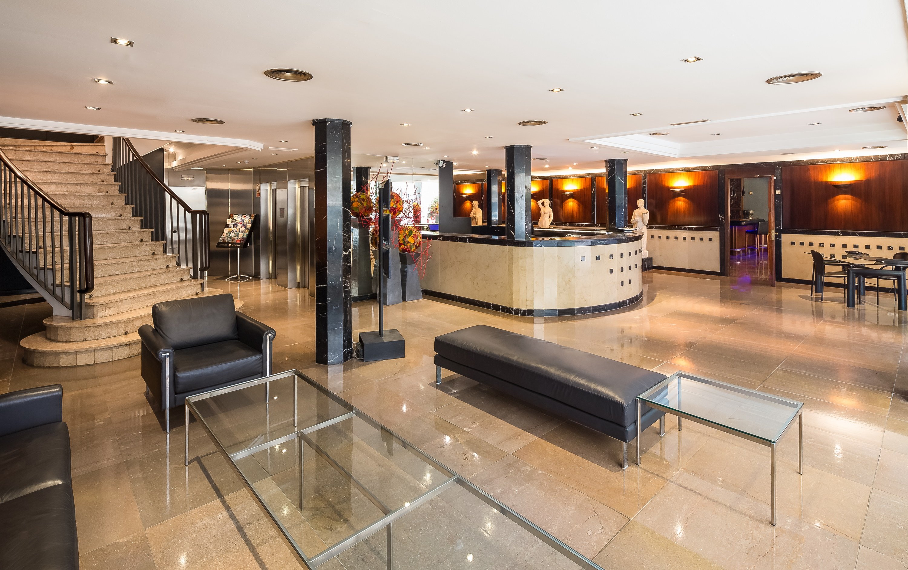 Derby Hotel 13/72