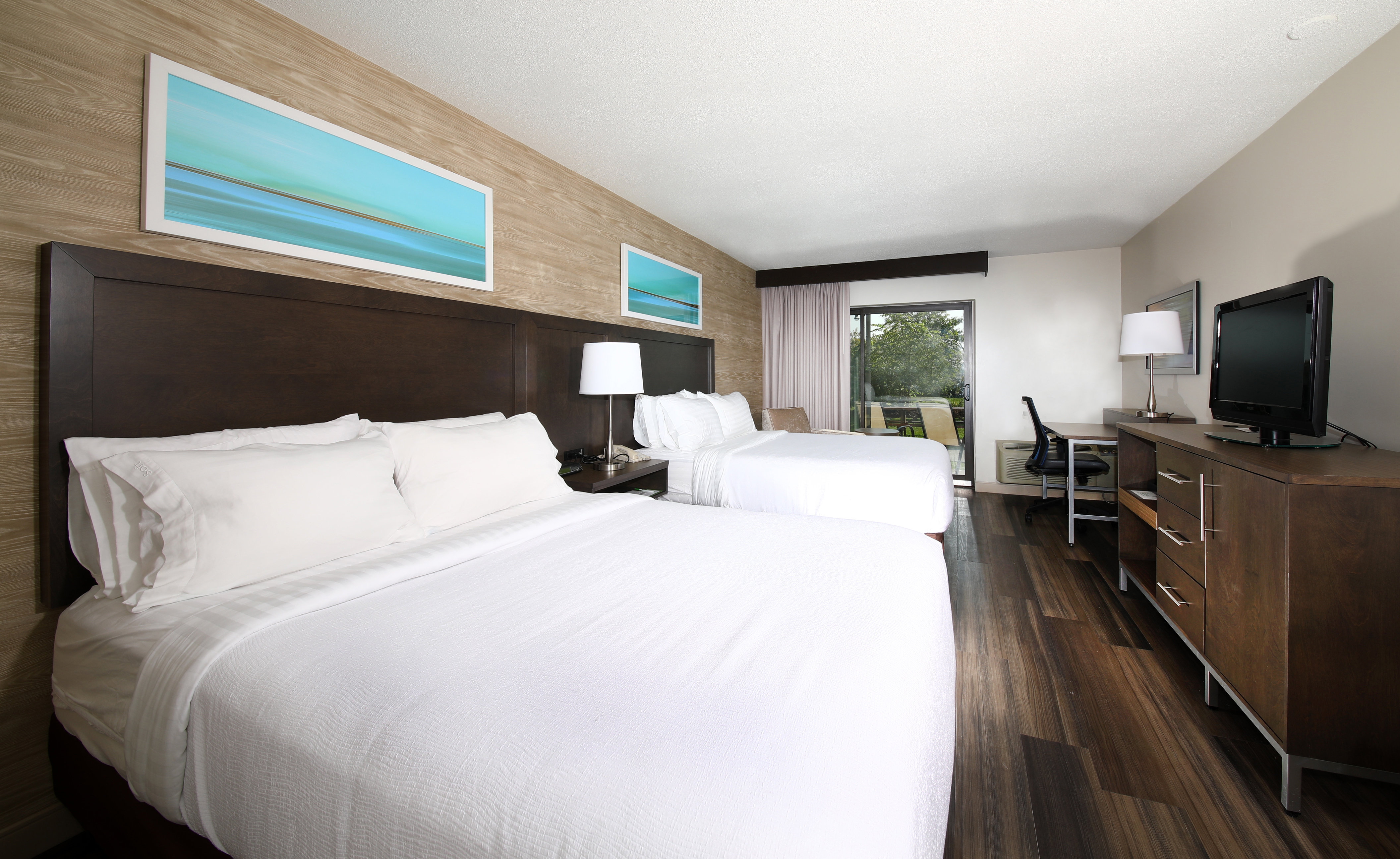 Holiday Inn Peterborough Waterfront 14/70