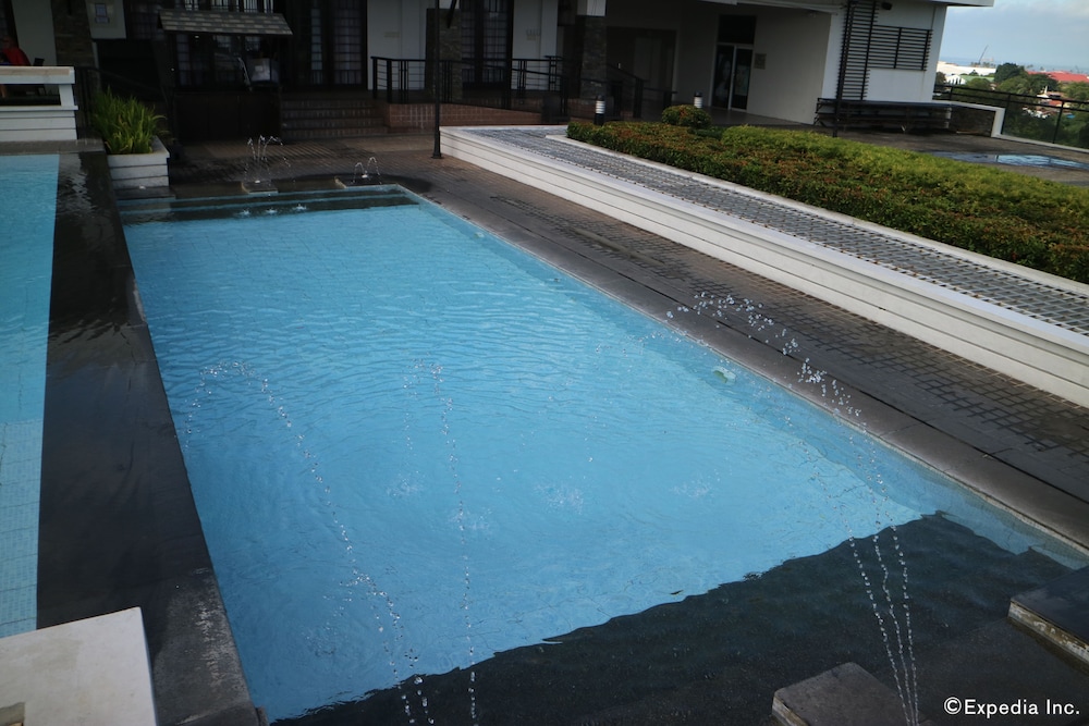 L'Fisher Hotel 42/50