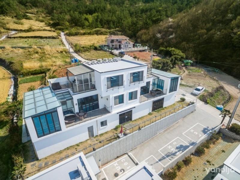 Yeosu Calma Pool Villa 5/78