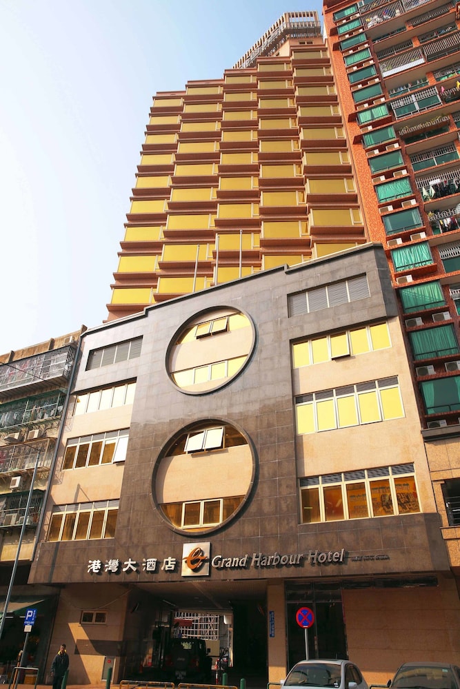 Grand Harbour Hotel 2/21